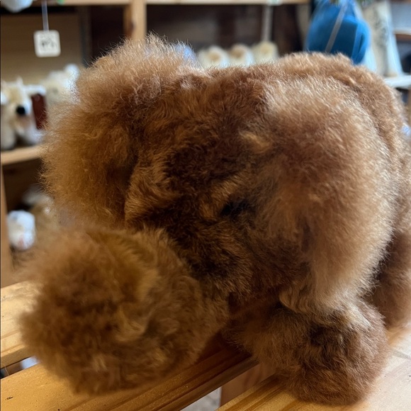 100% alpaca fur Brown Plush Elephant Toy - Picture 2 of 3